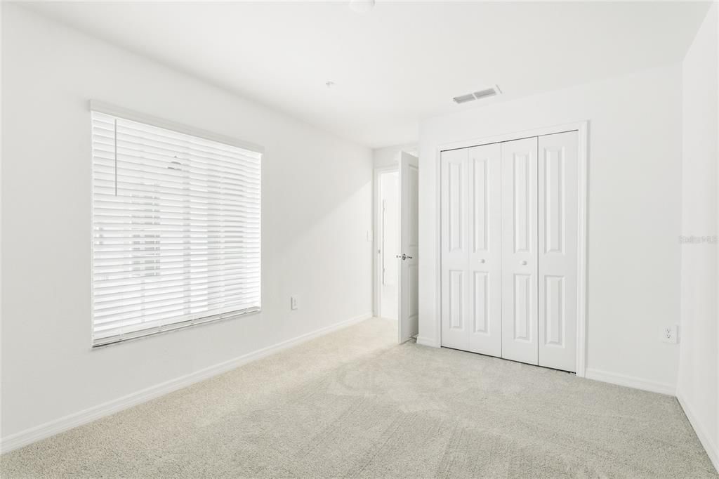 В аренду: $3,100 (2 спален, 2 ванн, 1366 Квадратных фут)