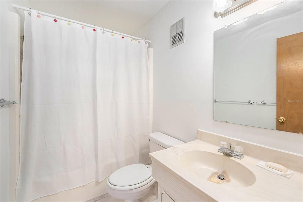 En Venta: $125,000 (2 camas, 2 baños, 1135 Pies cuadrados)