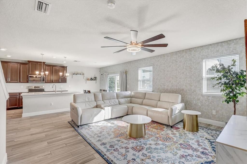 待售: $475,000 (5 贝兹, 3 浴室, 2627 平方英尺)