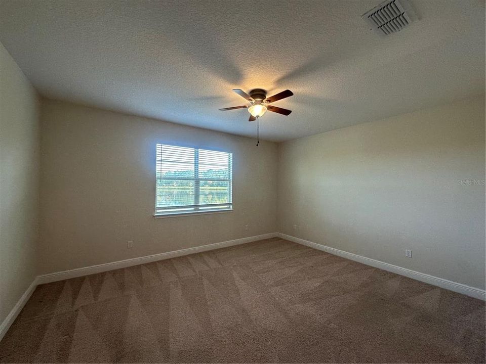 For Sale: $419,900 (3 beds, 2 baths, 1876 Square Feet)