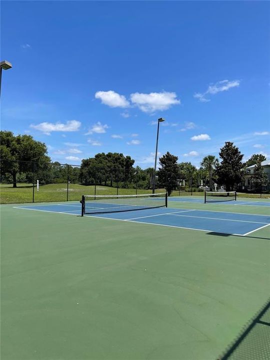 For Sale: $419,900 (3 beds, 2 baths, 1876 Square Feet)