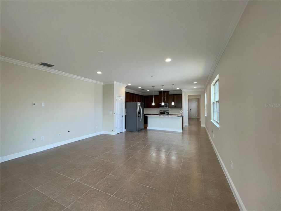 For Sale: $419,900 (3 beds, 2 baths, 1876 Square Feet)