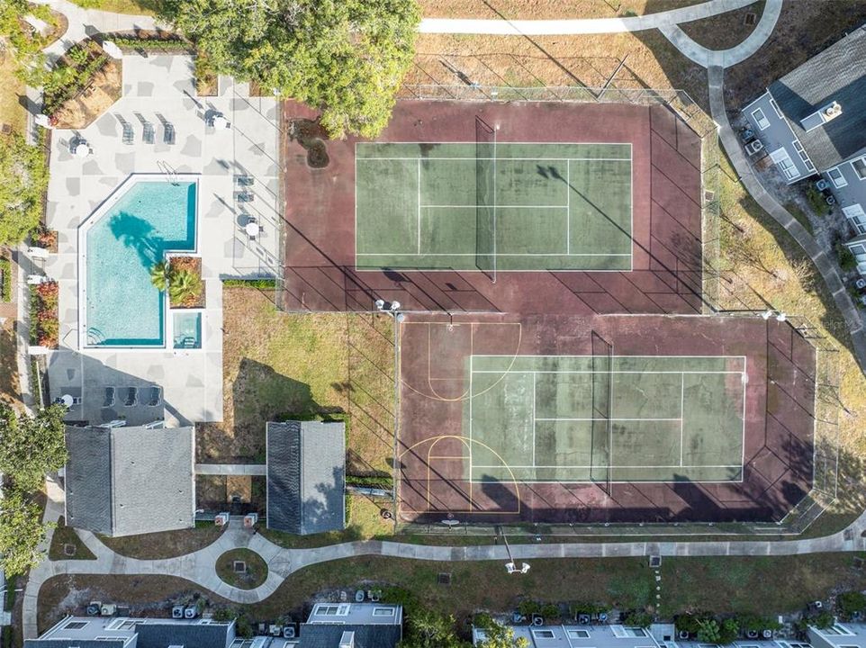 На продажу: $205,000 (2 спален, 2 ванн, 874 Квадратных фут)