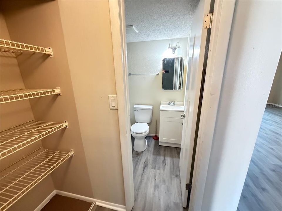 For Sale: $120,000 (1 beds, 1 baths, 760 Square Feet)