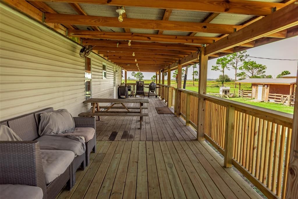 For Sale: $525,000 (4 beds, 2 baths, 1288 Square Feet)