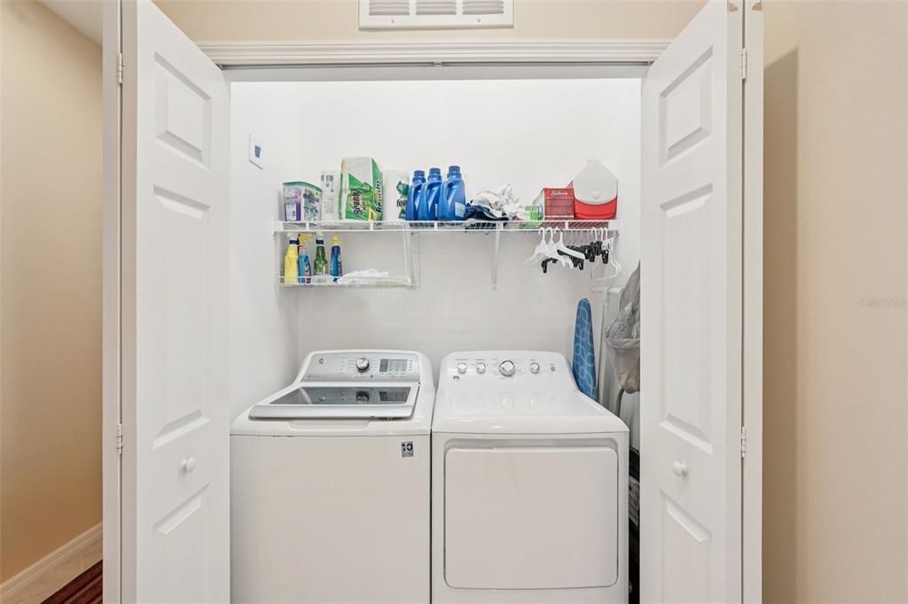 待售: $319,000 (3 贝兹, 2 浴室, 1252 平方英尺)