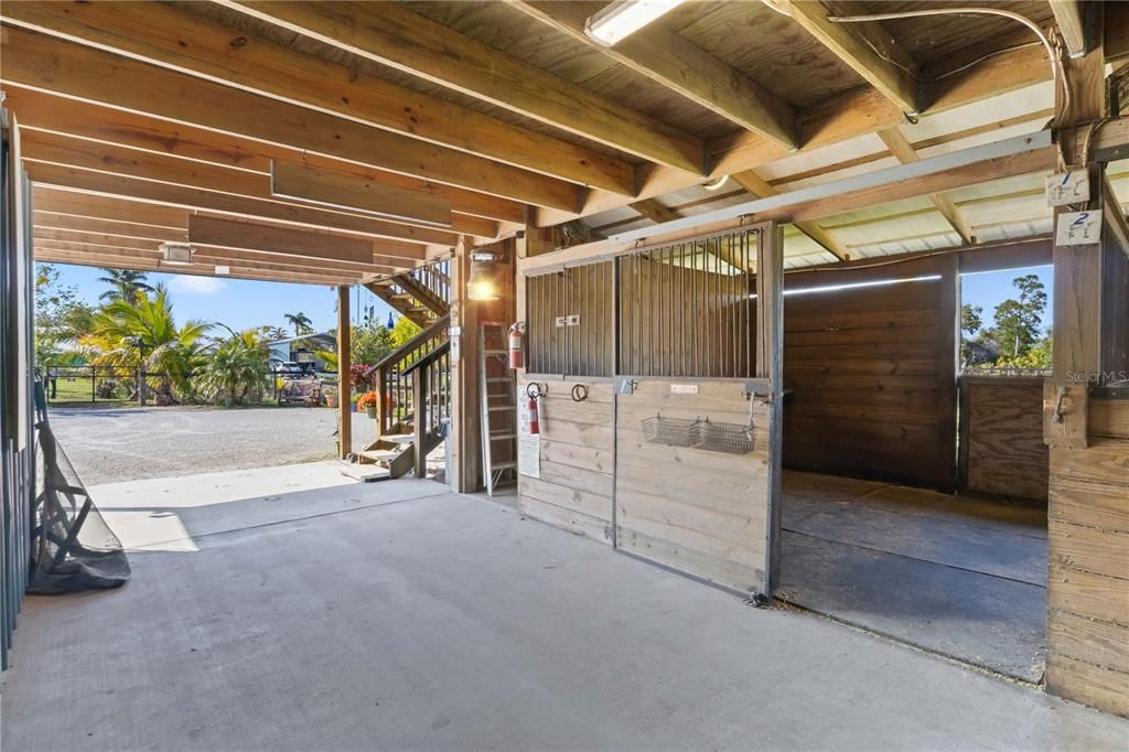 For Sale: $998,888 (2 beds, 1 baths, 1188 Square Feet)