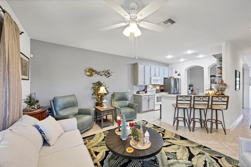 For Sale: $259,900 (3 beds, 2 baths, 1608 Square Feet)