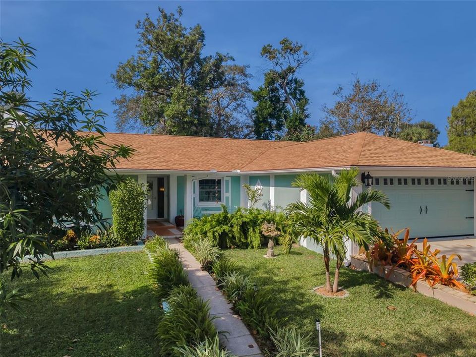 En Venta: $525,000 (3 camas, 2 baños, 1915 Pies cuadrados)