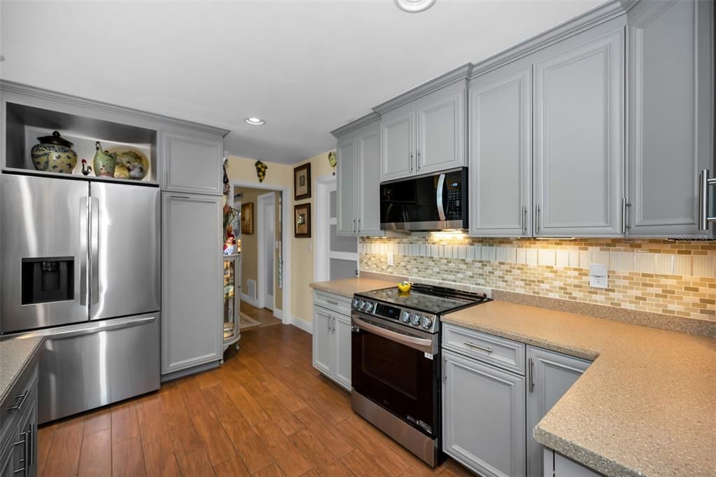 En Venta: $525,000 (3 camas, 2 baños, 1915 Pies cuadrados)