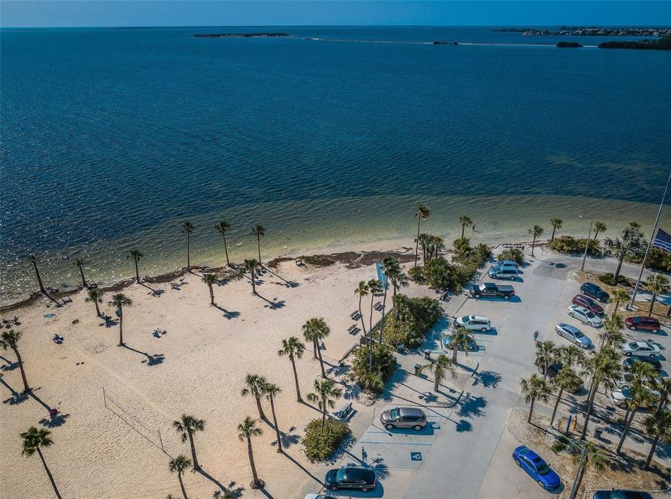 En Venta: $525,000 (3 camas, 2 baños, 1915 Pies cuadrados)