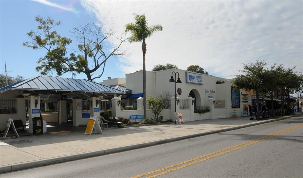 En Venta: $525,000 (3 camas, 2 baños, 1915 Pies cuadrados)