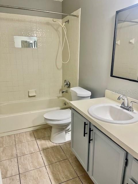 For Rent: $1,600 (2 beds, 2 baths, 998 Square Feet)