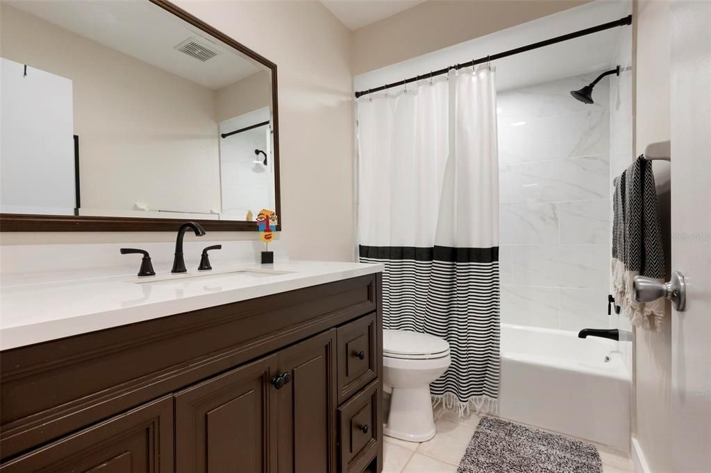 For Rent: $5,000 (2 beds, 2 baths, 1102 Square Feet)