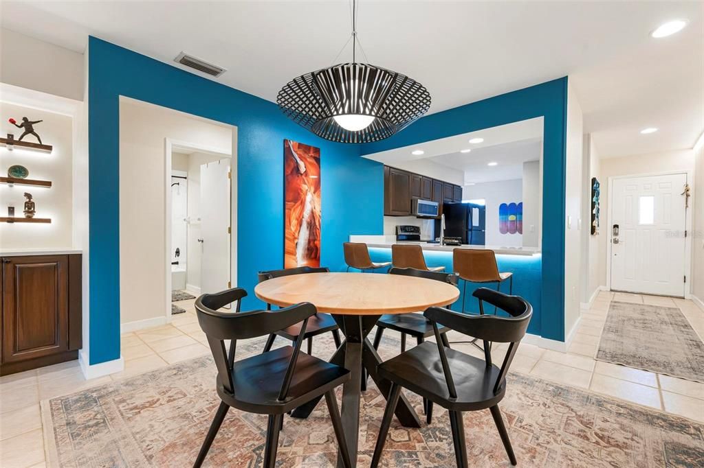 For Rent: $5,000 (2 beds, 2 baths, 1102 Square Feet)