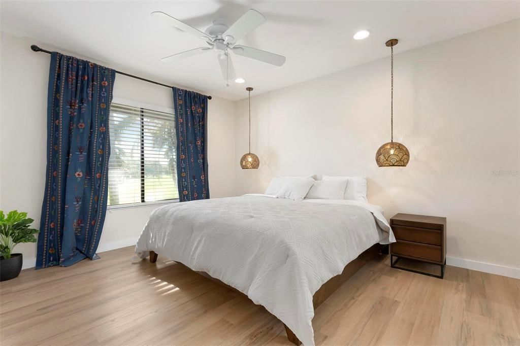 For Rent: $5,000 (2 beds, 2 baths, 1102 Square Feet)