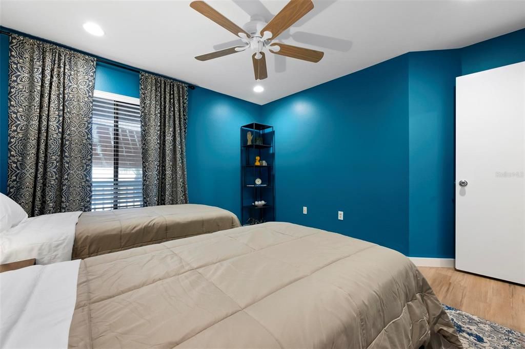 For Rent: $5,000 (2 beds, 2 baths, 1102 Square Feet)