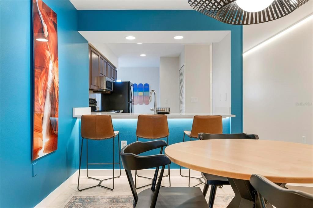 For Rent: $5,000 (2 beds, 2 baths, 1102 Square Feet)