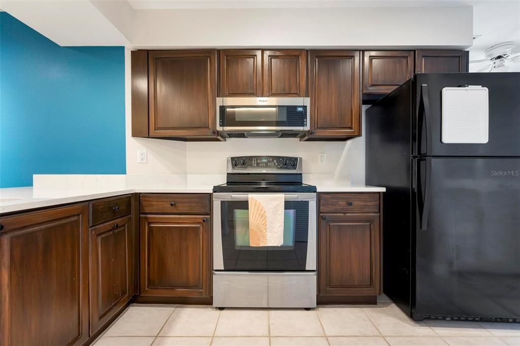 For Rent: $5,000 (2 beds, 2 baths, 1102 Square Feet)