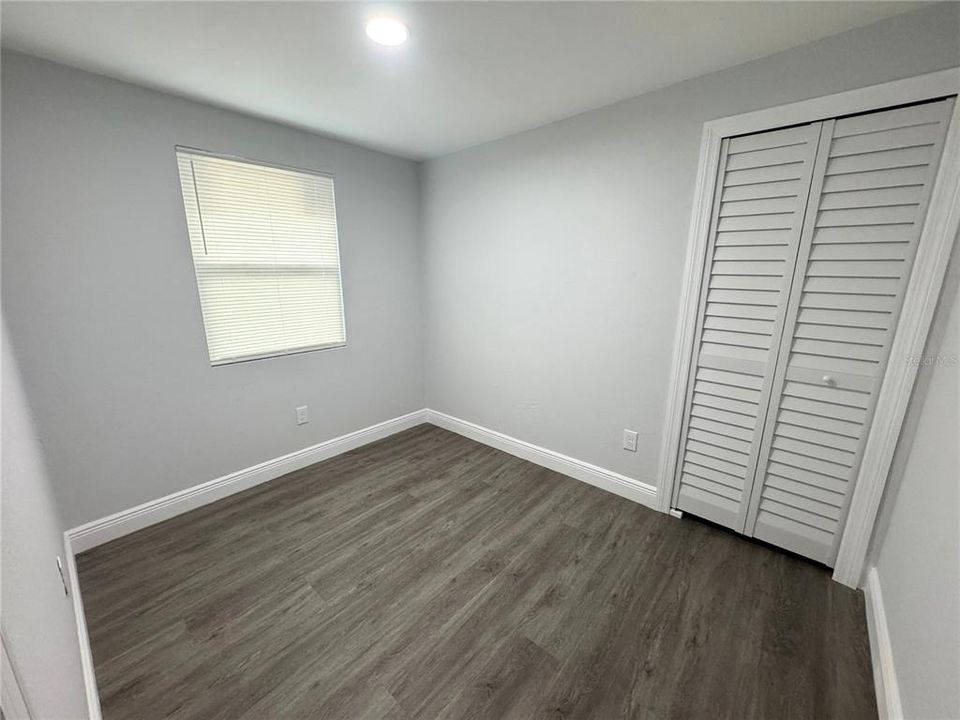 For Sale: $349,900 (4 beds, 2 baths, 1206 Square Feet)