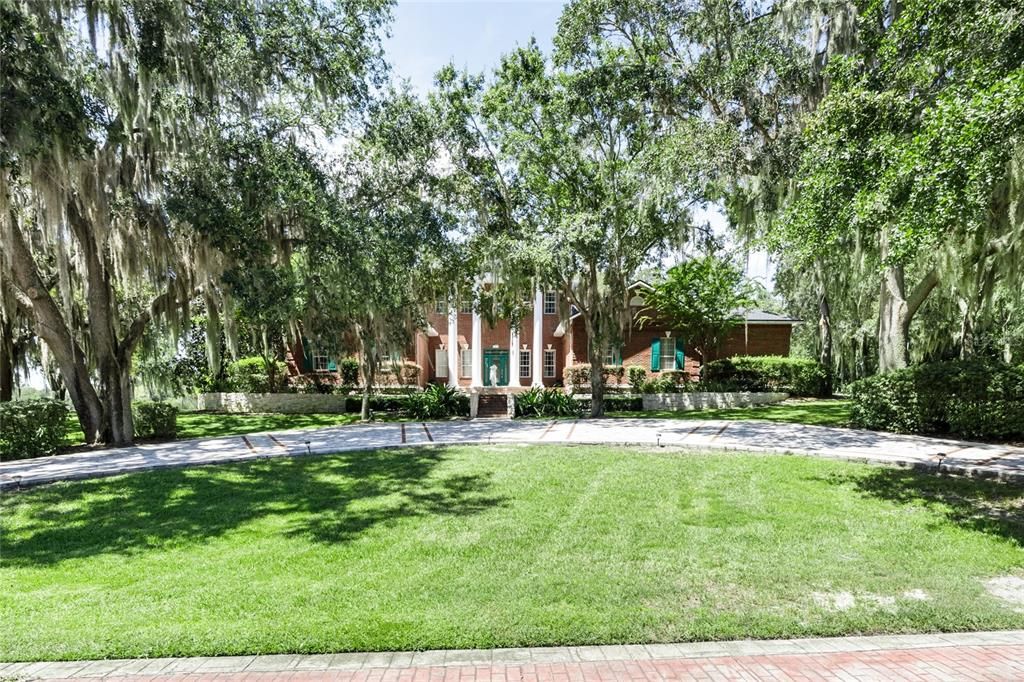 For Rent: $4,950 (5 beds, 4 baths, 5349 Square Feet)