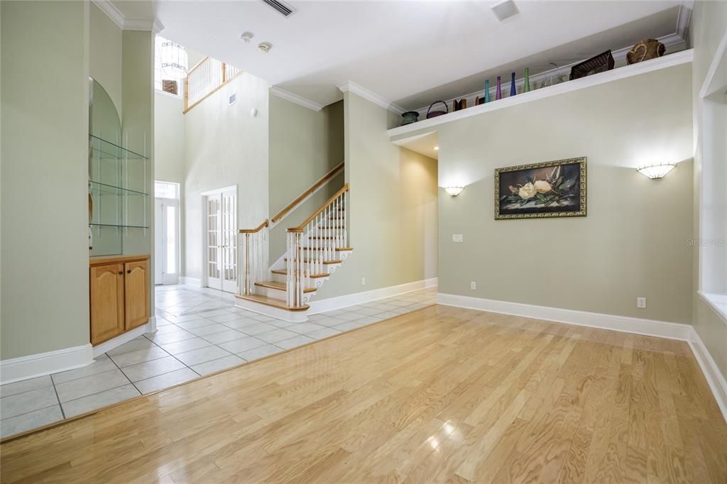 For Rent: $4,950 (5 beds, 4 baths, 5349 Square Feet)