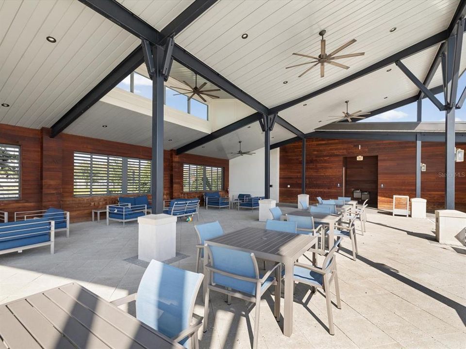 На продажу: $475,000 (4 спален, 3 ванн, 2574 Квадратных фут)