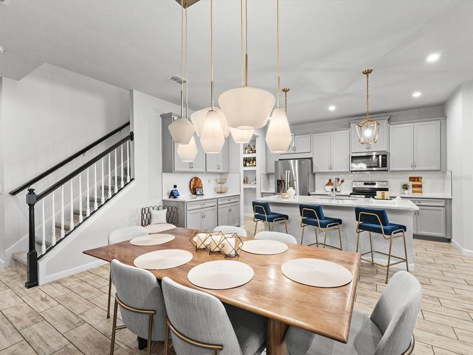 На продажу: $475,000 (4 спален, 3 ванн, 2574 Квадратных фут)