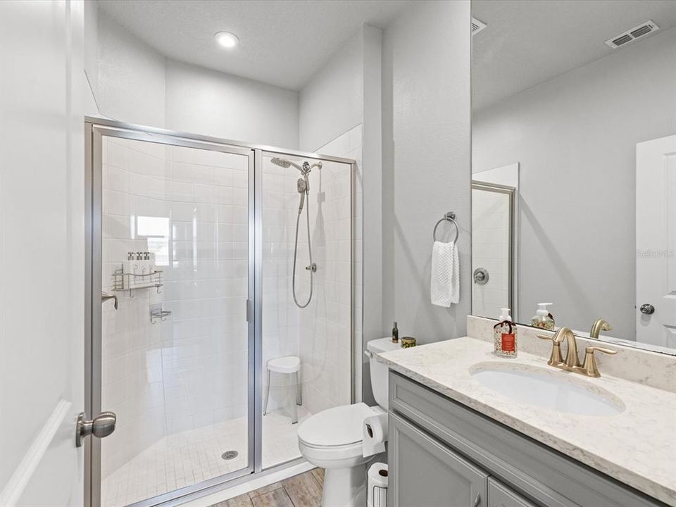 На продажу: $475,000 (4 спален, 3 ванн, 2574 Квадратных фут)