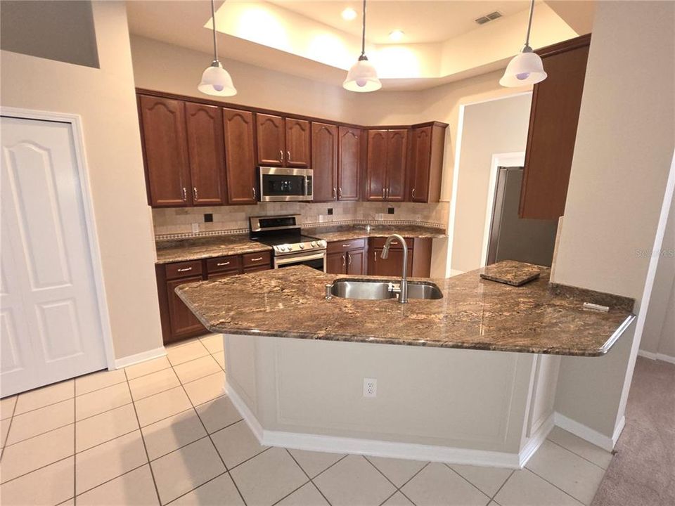 For Sale: $429,900 (4 beds, 3 baths, 2295 Square Feet)