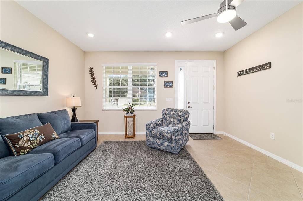 For Sale: $344,999 (3 beds, 2 baths, 1874 Square Feet)