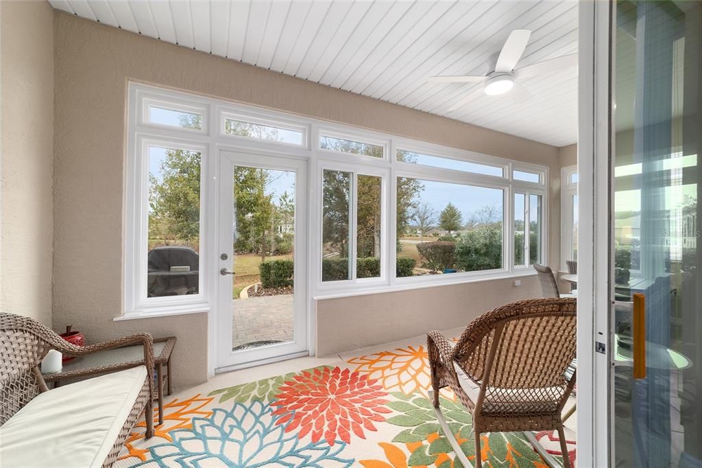 For Sale: $344,999 (3 beds, 2 baths, 1874 Square Feet)