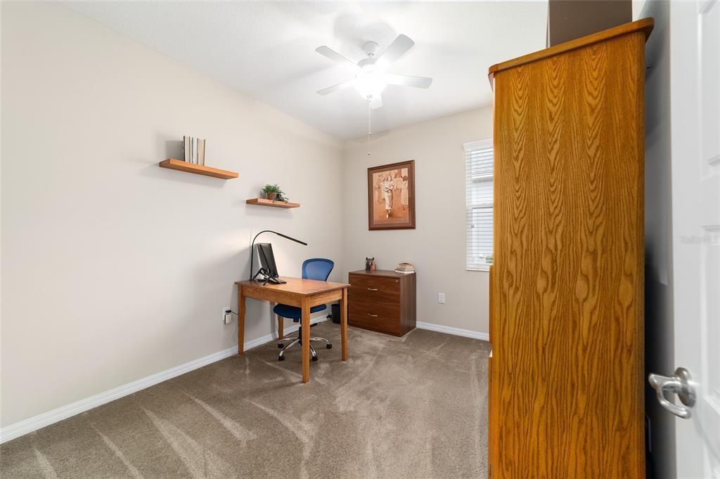 For Sale: $344,999 (3 beds, 2 baths, 1874 Square Feet)