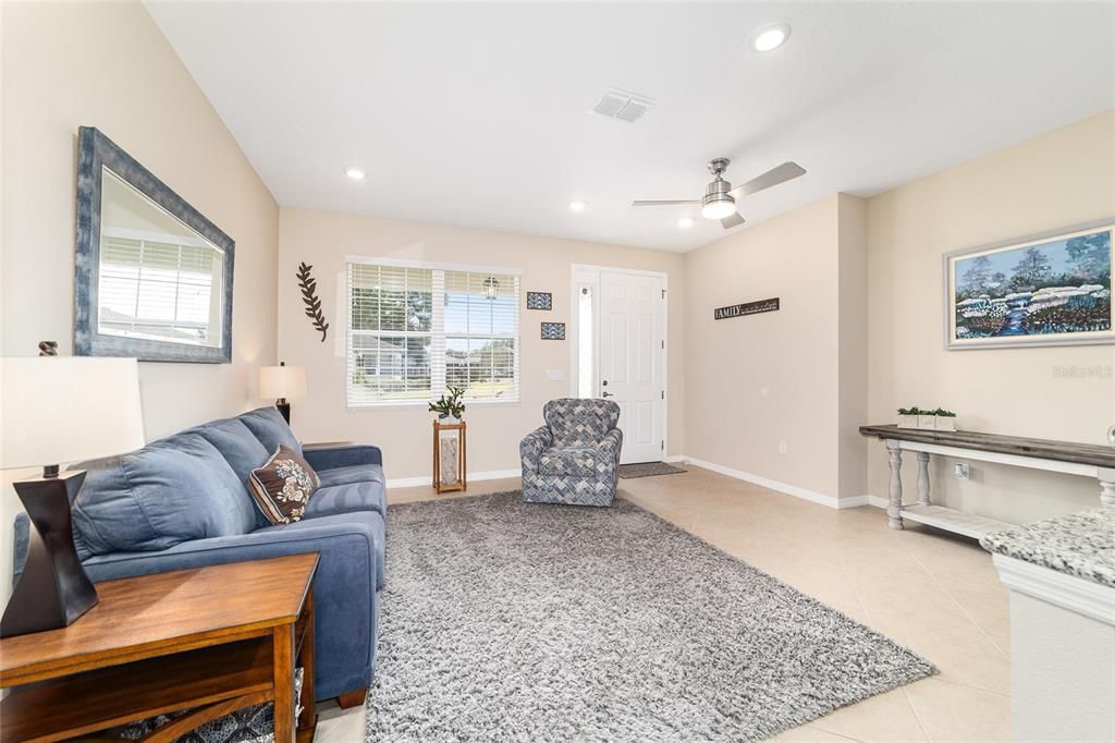 For Sale: $344,999 (3 beds, 2 baths, 1874 Square Feet)