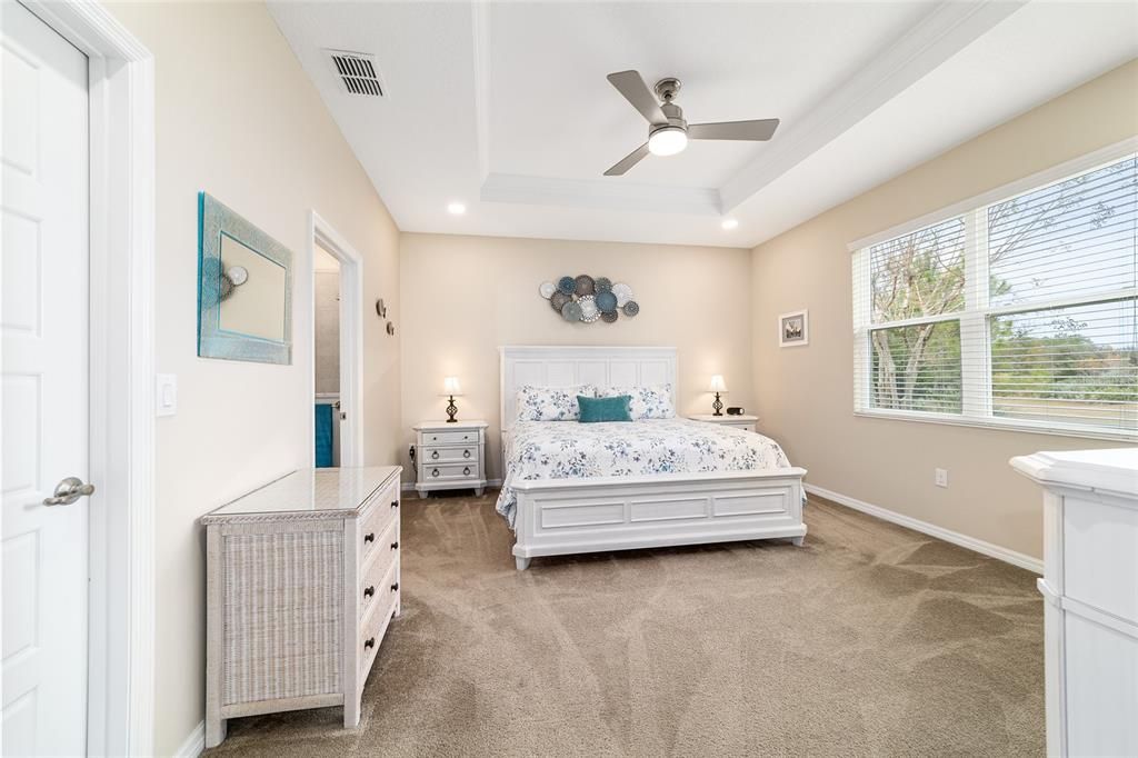 For Sale: $344,999 (3 beds, 2 baths, 1874 Square Feet)