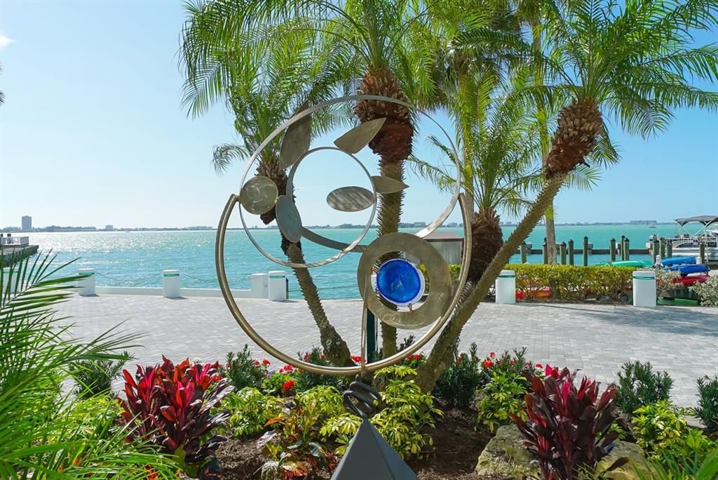 For Rent: $4,500 (2 beds, 2 baths, 1555 Square Feet)