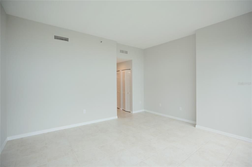 For Rent: $4,500 (2 beds, 2 baths, 1555 Square Feet)