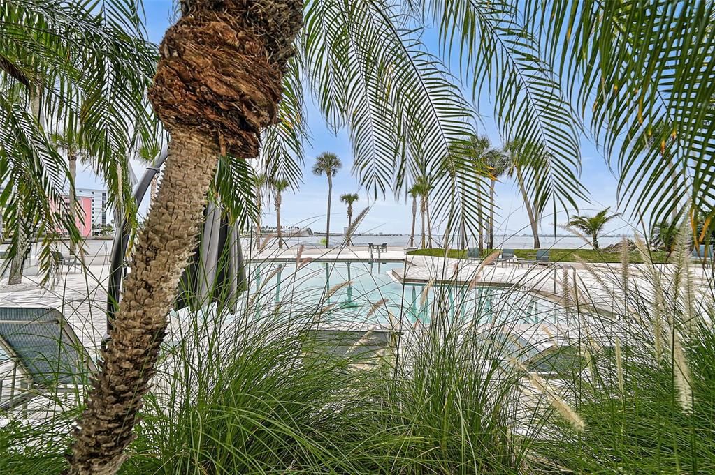 For Rent: $4,500 (2 beds, 2 baths, 1555 Square Feet)