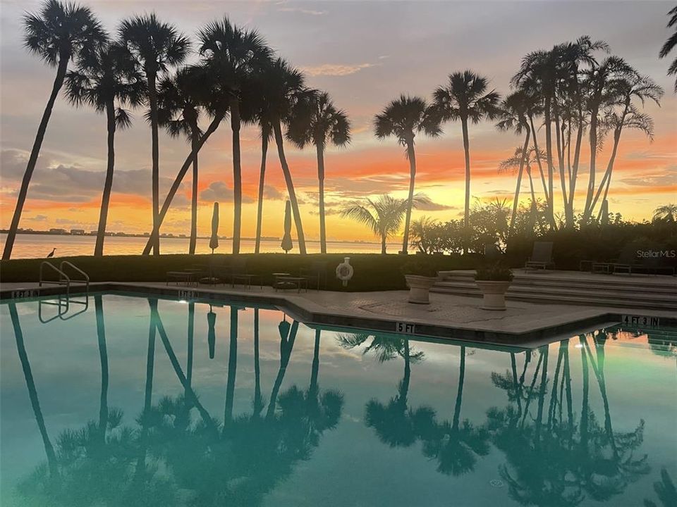 For Rent: $4,500 (2 beds, 2 baths, 1555 Square Feet)