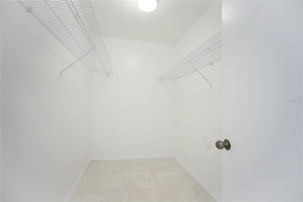 For Rent: $4,500 (2 beds, 2 baths, 1555 Square Feet)