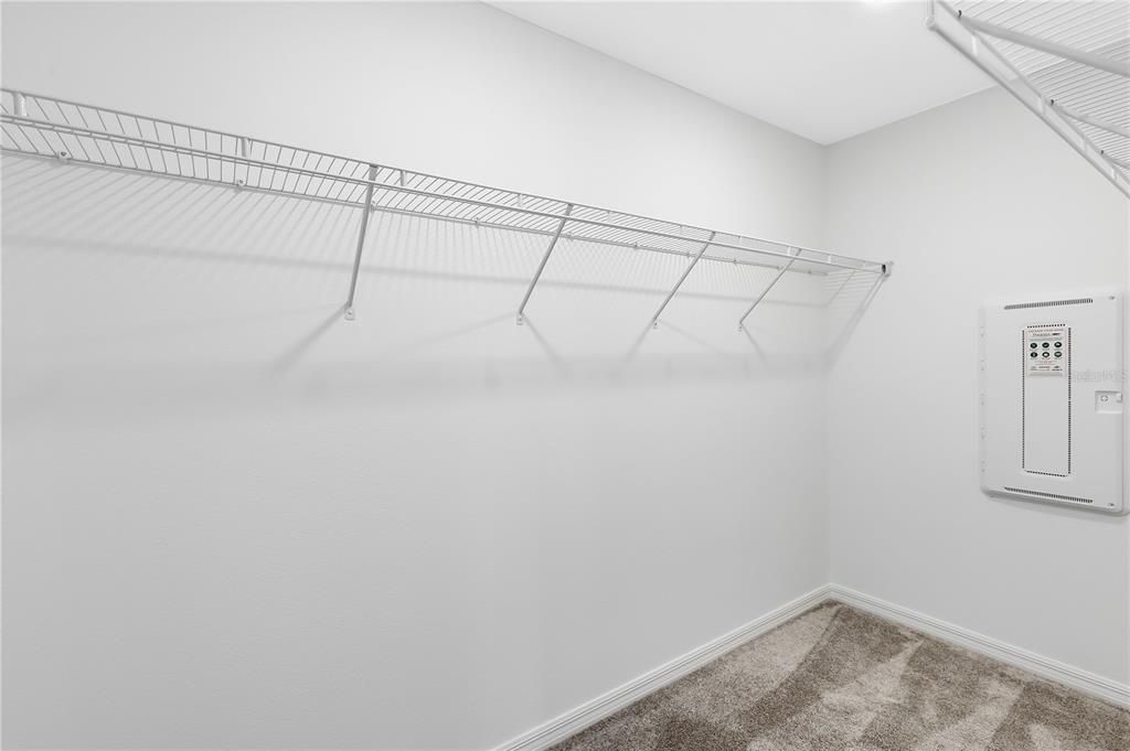 En Venta: $389,990 (3 camas, 2 baños, 1782 Pies cuadrados)