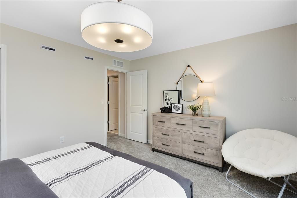 En Venta: $389,990 (3 camas, 2 baños, 1782 Pies cuadrados)