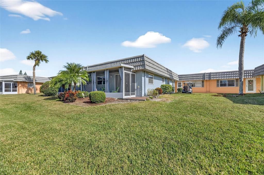 For Sale: $92,500 (2 beds, 2 baths, 960 Square Feet)