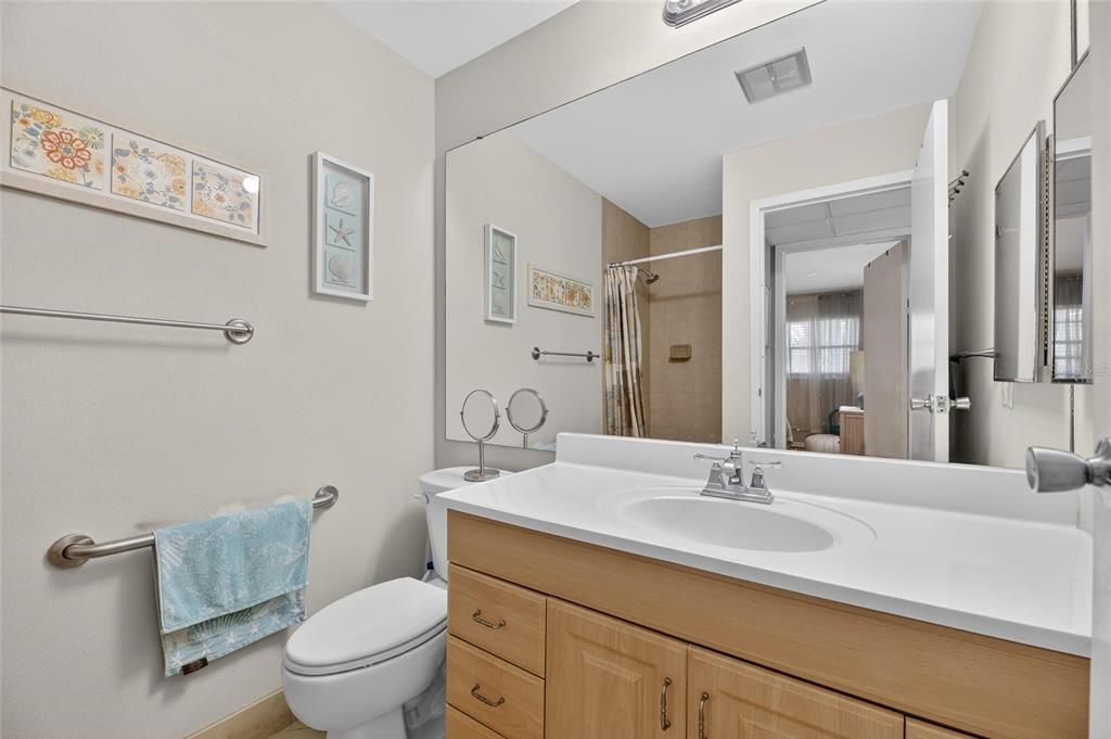 For Sale: $92,500 (2 beds, 2 baths, 960 Square Feet)