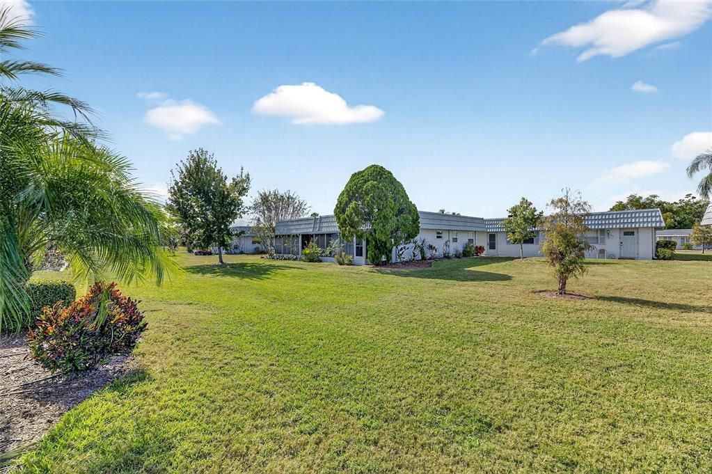 For Sale: $92,500 (2 beds, 2 baths, 960 Square Feet)