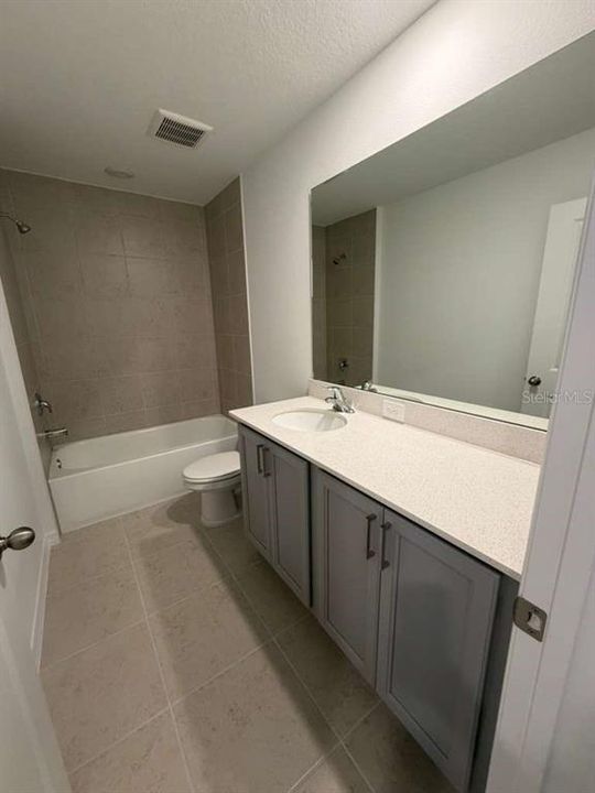 For Rent: $3,500 (3 beds, 2 baths, 2134 Square Feet)