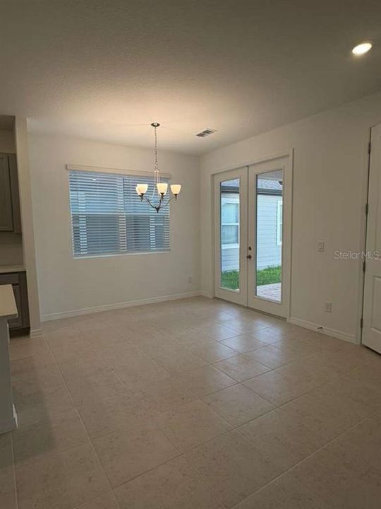 For Rent: $3,500 (3 beds, 2 baths, 2134 Square Feet)