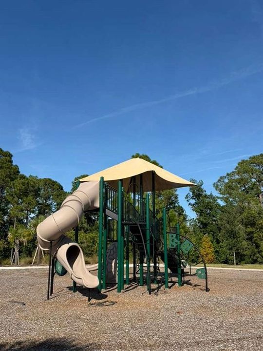 For Rent: $3,500 (3 beds, 2 baths, 2134 Square Feet)