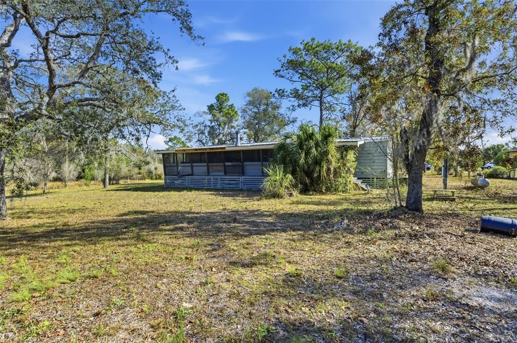 待售: $195,000 (3 贝兹, 2 浴室, 1568 平方英尺)