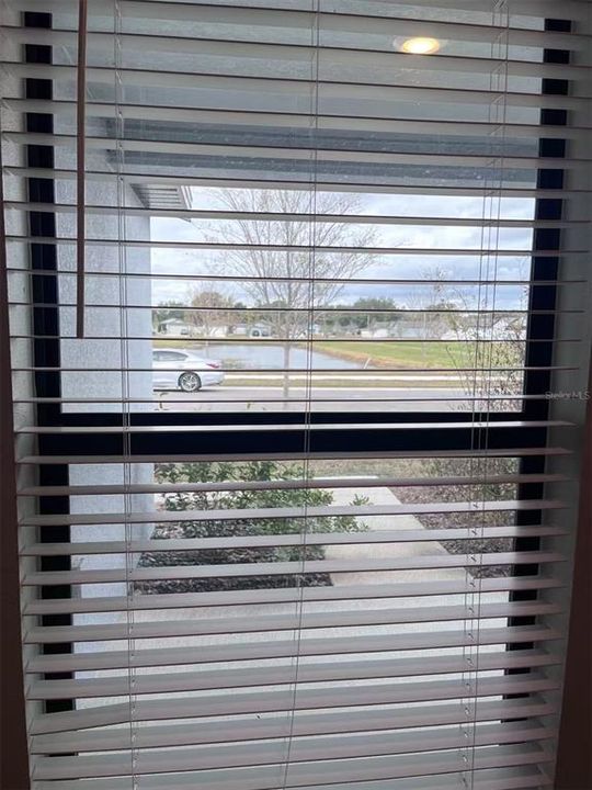 En Renta: $2,395 (3 camas, 2 baños, 1697 Pies cuadrados)